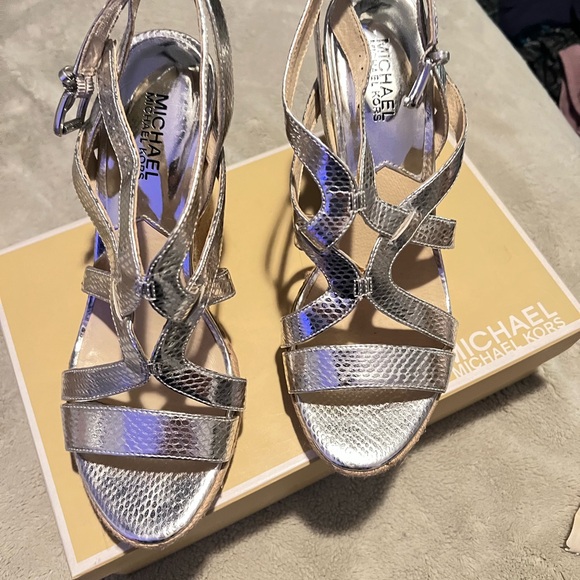 Michael Kors Silver Palm Beach